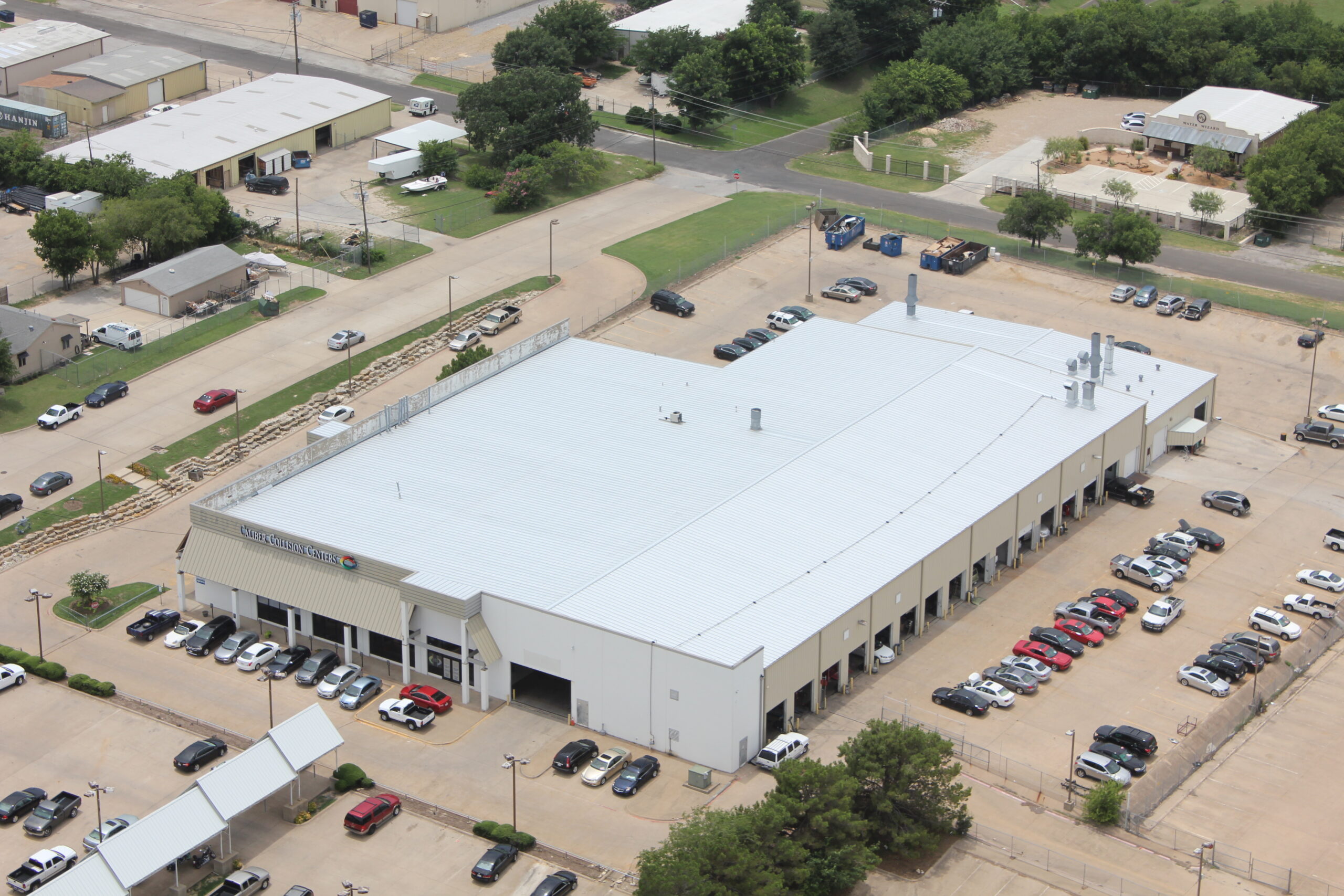 flat roof commercial warehouse