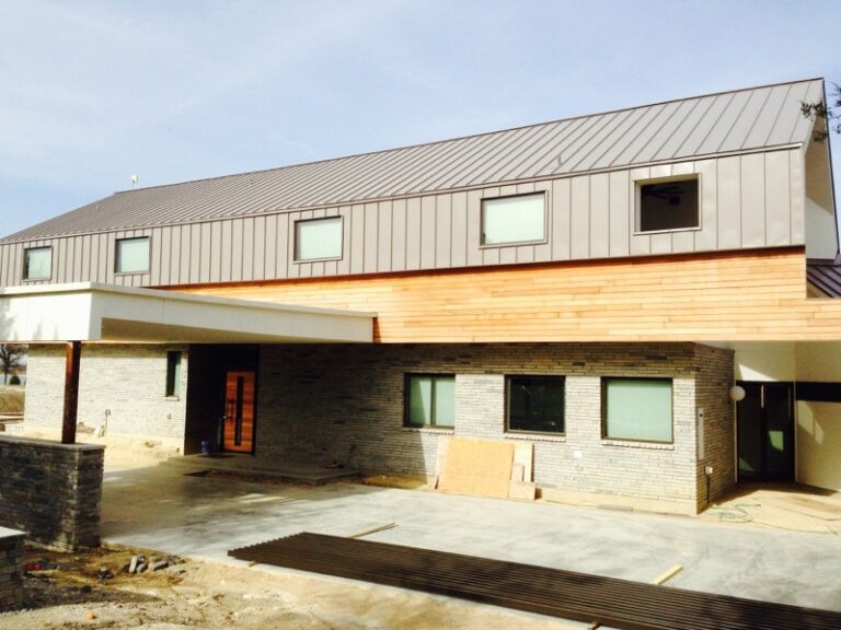 metal lightweight roofing materials
